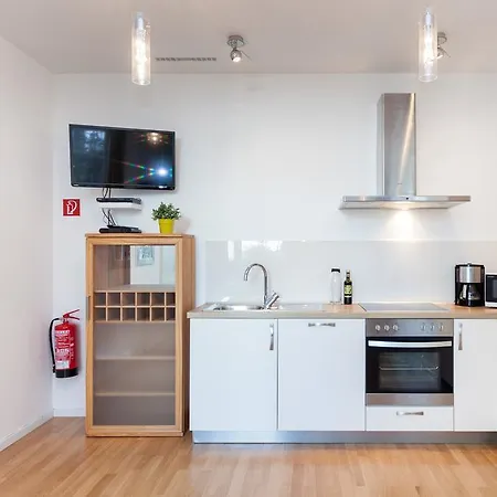 Modern Apartment In The Luxury Complex Marthashof Berlin Room photo