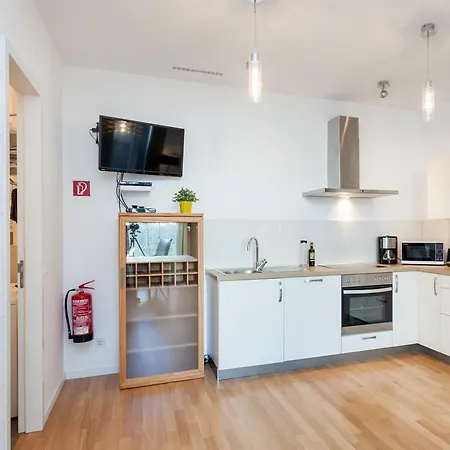Modern Apartment In The Luxury Complex Marthashof Berlin Room photo